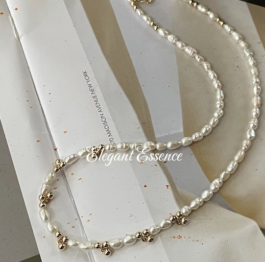 14K Gold Small bell natural pearl necklace